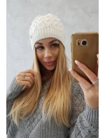 Fleecová čepice Roma model 18750243 bílá - K-Fashion Fleecová čepice Roma model 18750243 bílá - K-Fashion