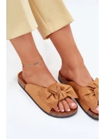 Dámské Pantofle Na Korkové Podešvi S Mašlí Camel model 21701469 - Boto Dámské Pantofle Na Korkové Podešvi S Mašlí Camel model 21701469 - Boto