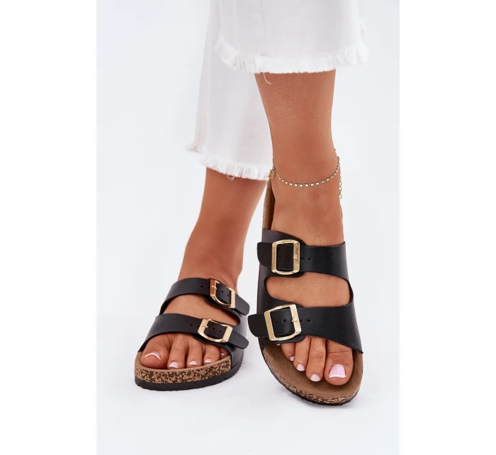 Dámské sandály s přezkami z eko kůže černé Iskira Dámské sandály s přezkami z eko kůže černé Iskira