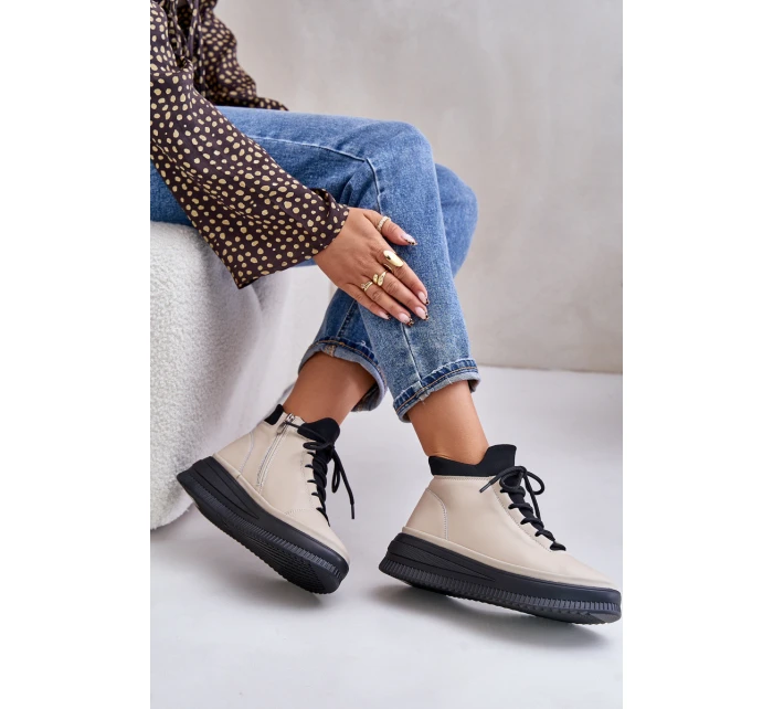 Lehká Kožená Sportovní Obuv Na Platformě Béžová model 21673227 - Artiker Lehká Kožená Sportovní Obuv Na Platformě Béžová model 21673227 - Artiker