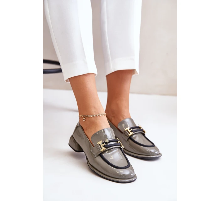 Lakované Dámské Polobotky Na Klínku S Ozdobou Artiker 55C0412 Šedé