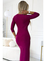 Lesklé dlouhé dámské šaty ve fuchsijové barvě s brokátem, výstřihem a rozparkem na noze 404-9