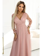 Dlouhé maxi šaty s rukávy a obálkovým výstřihem pudrově růžové model 22046066 - numoco basic