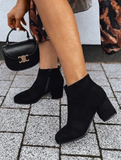 Dámské kozačky black Dstreet model 21972020 - FashionStreet