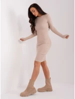 Sukienka RV SK model 18843735 jasny beżowy - FPrice Sukienka RV SK model 18843735 jasny beżowy - FPrice