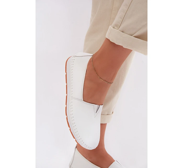 Kožené dámské polobotky model 22064256 bílé - S.Barski