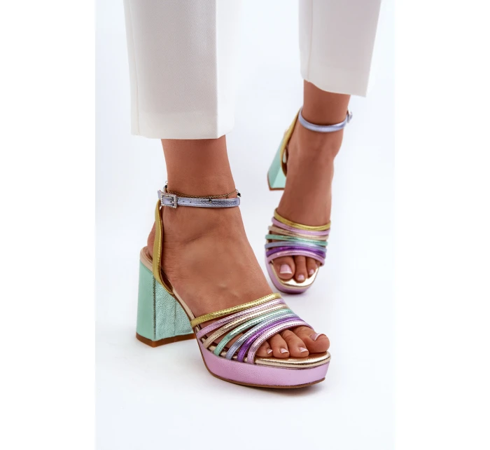 Dámské sandály na podpatku D&A CR920 Multikolor