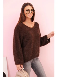 Dámský svetr z mohéru volného střihu s výstřihem do V hnědý
