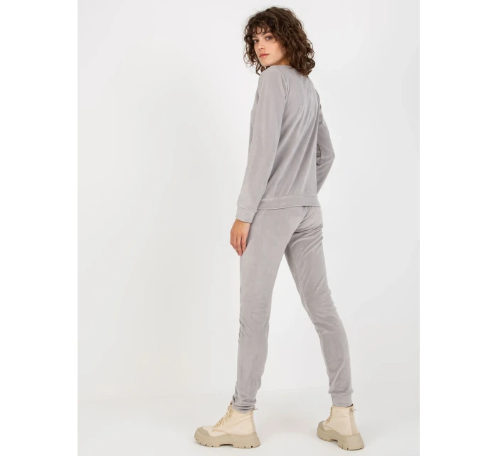 Sada RV KMPL 8440.58P světle šedá