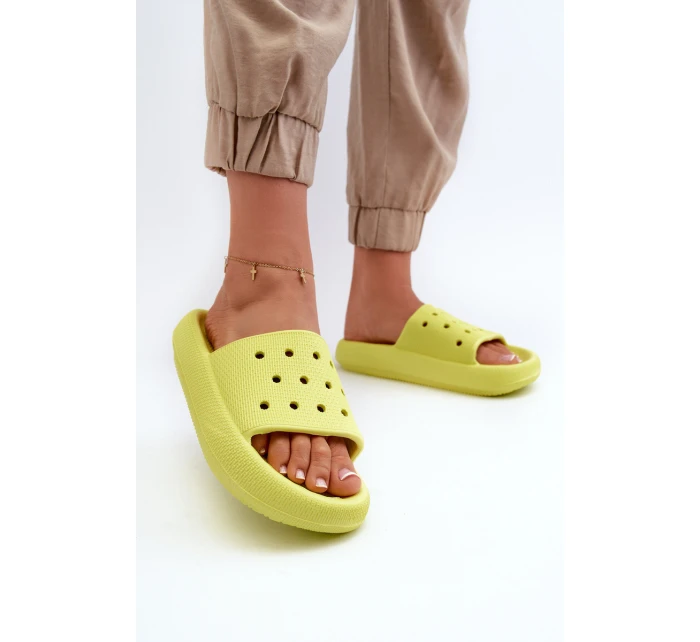 Dámské pěnové klínky na tlusté podrážce limetka Beula Dámské pěnové klínky na tlusté podrážce limetka Beula