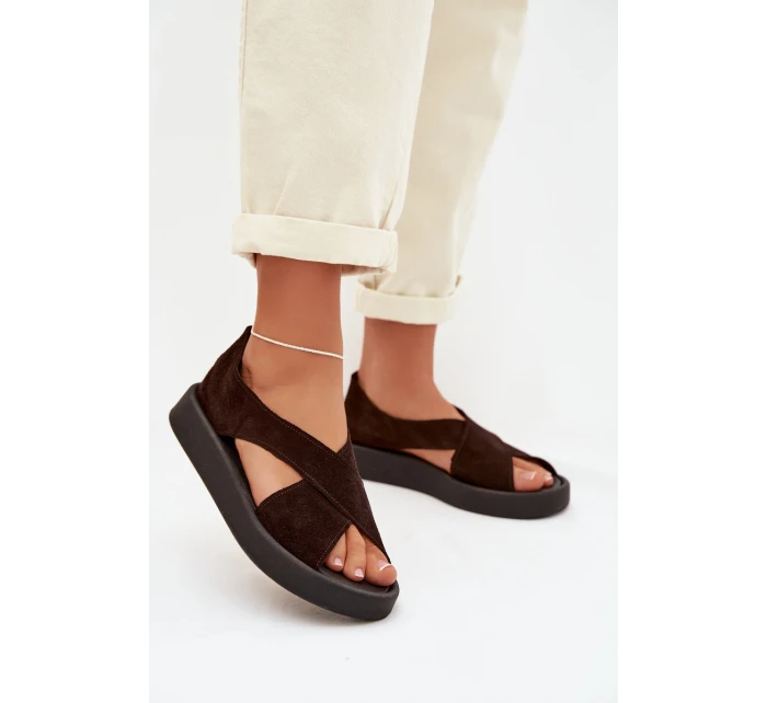 Dámské sandály model 22027710 z přírodního semiše Čokoládové - Zazoo