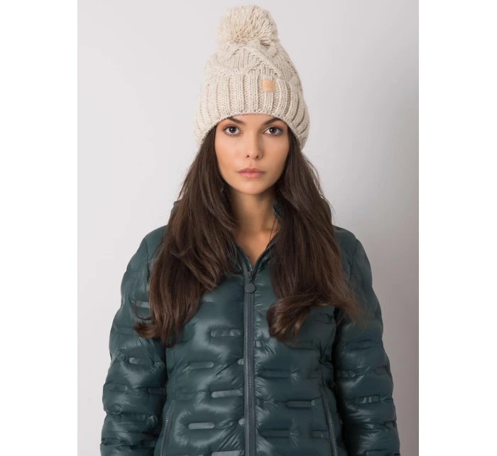 JK CZ 31 cap.18 béžová