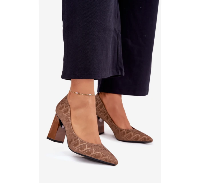 Dámské Lodičky Na Podpatku S Dekorativním Vytlačením Vinceza 62254 Hnědé