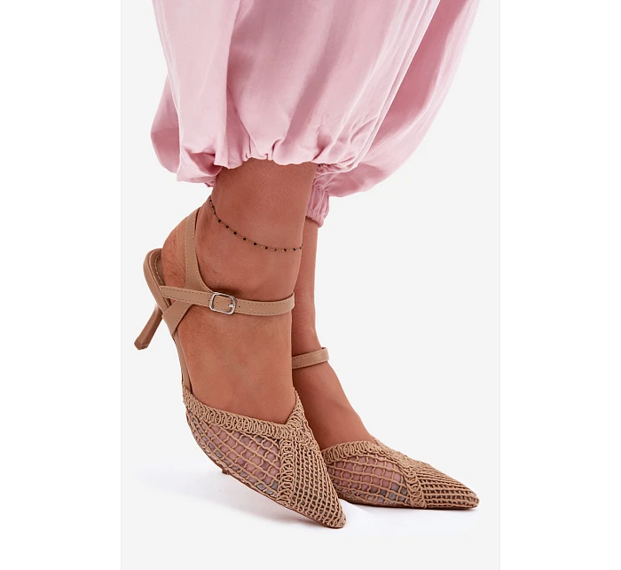 Idira Světle hnědé sandály s síťkou na jehle