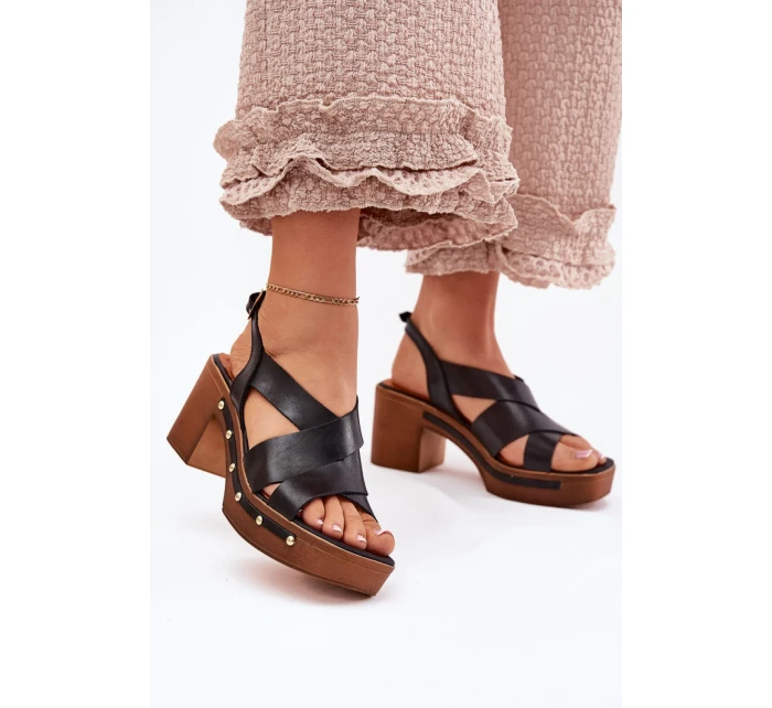 Sandály na podpatku  model 214744 Step in style