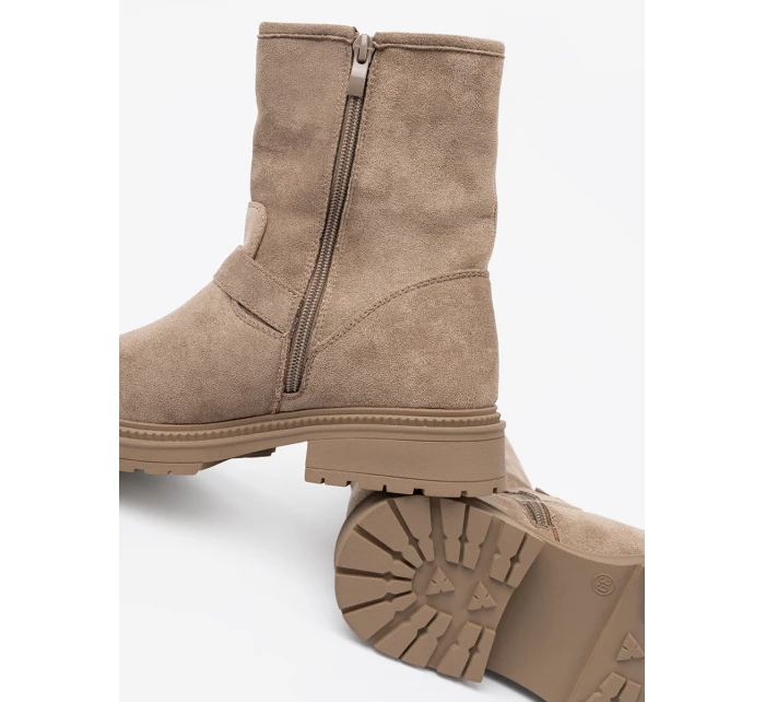 Designové hnědé kotníčkové boty dámské na plochém podpatku Designové hnědé kotníčkové boty dámské na plochém podpatku