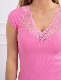 Halenka s krajkovým výstřihem světle růžová