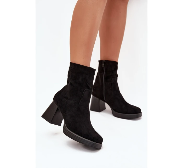 Dámské Botky Na Podpatku Z Eko Semiše Se Zipem Černé Serinna Dámské Botky Na Podpatku Z Eko Semiše Se Zipem Černé Serinna