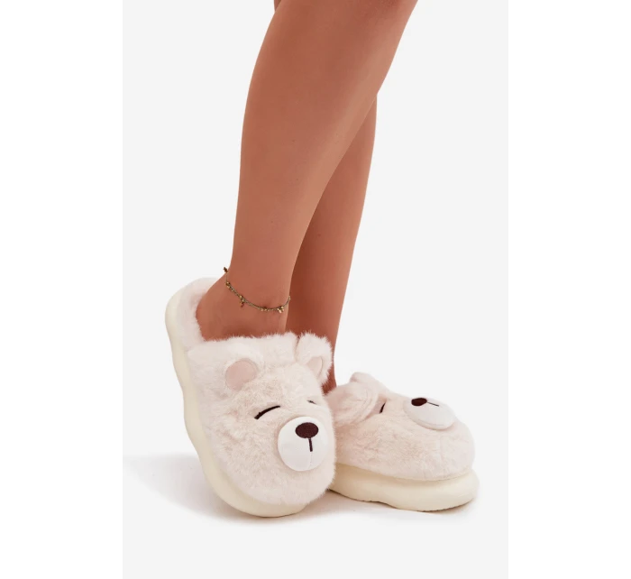 Kožešinové pantofle s motivem bílé model 21772446 - Boto Kožešinové pantofle s motivem bílé model 21772446 - Boto