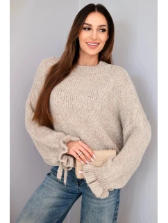 Svetr dámský s přídavkem mohéru s hrubým pletením a ozdobnými rukávy tmavě béžový