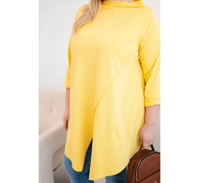 Dámská bavlněná blůza Plus Size asymetrická s ohrnutým rukávem žlutá
