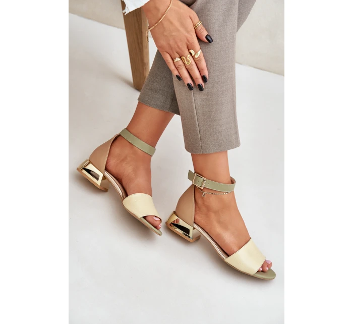 Kožené sandály na podpatku béžové model 21682642 - Laura Messi