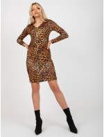 Světle hnědé vypasované šaty s leopardím vzorem se zipem