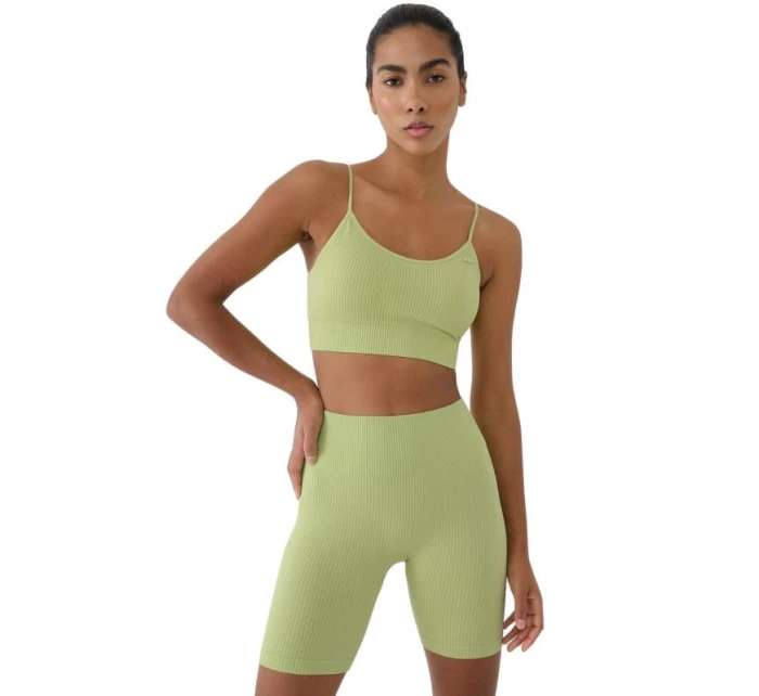 Sportovní podprsenka 4F F151 W 4FWSS25USBAF151 42S Sportovní podprsenka 4F F151 W 4FWSS25USBAF151 42S