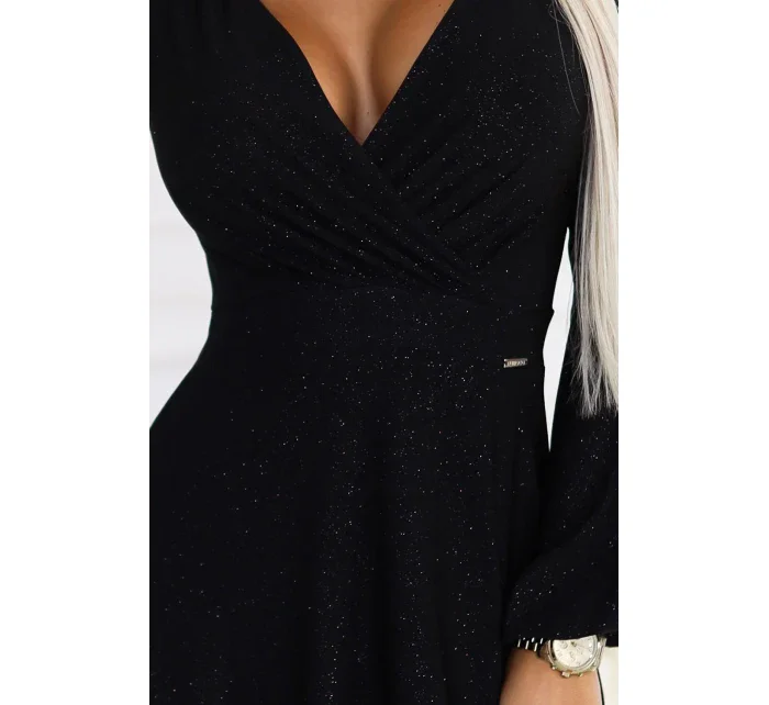 Černé dlouhé lesklé dámské šaty s výstřihem a dlouhými rukávy model 20620011 - numoco