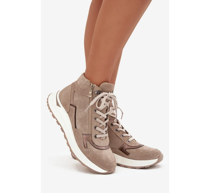 Dámské sportovní kotníkové boty na platformě z přírodního semiše Zazoo – béžové Dámské sportovní kotníkové boty na platformě z přírodního semiše Zazoo – béžové