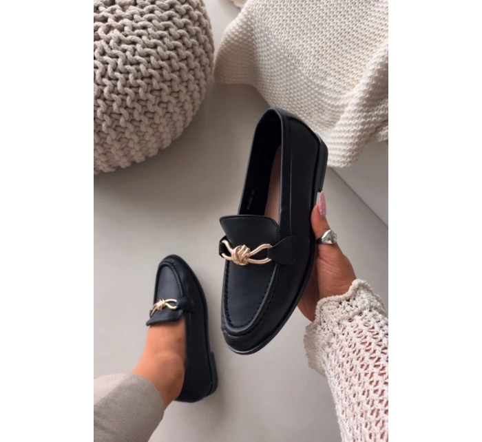 Dámské loafersy s ozdobným detailem – černé Rosynne