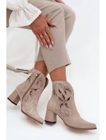 Semišové perforované dámské kotníčkové boty na podpatku Zazoo 3647 Cappuccino