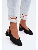 Materiálové dámské sandály na podpatku Černé model 22102921 - Boto