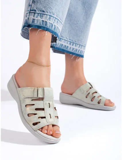 Trendy dámské  nazouváky šedo-stříbrné na plochém podpatku