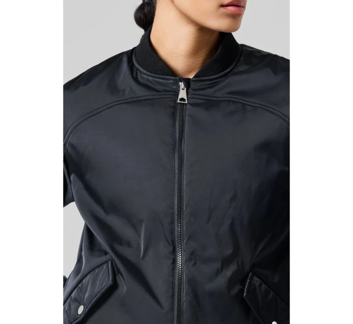 CASALL Elevation Bunda s vycpávkami černá