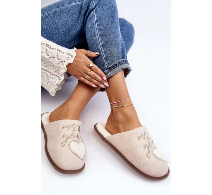 Dámské klasické pantofle s podšívkou v béžové barvě Mabira