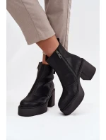 Kožené zateplené dámské kotníkové boty na sloupku a platformě Vinceza – černé Kožené zateplené dámské kotníkové boty na sloupku a platformě Vinceza – černé