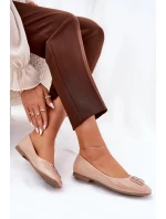 Dámské lakované elegantní baleríny s ozdobným detailem Vinceza – béžové