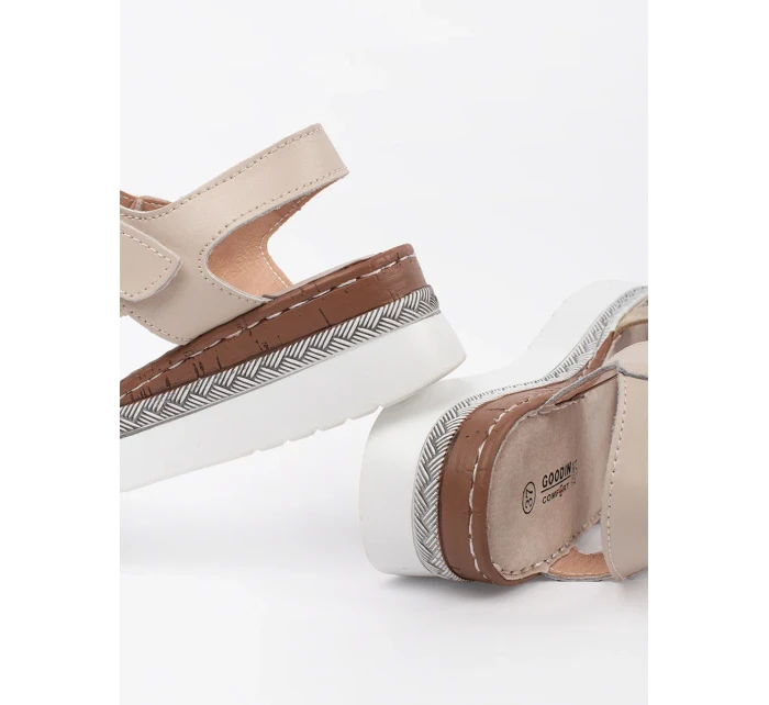 Trendy dámské hnědé  sandály platforma