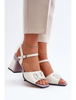 Elegantní sandály na podpatku s ozdobou bílé D&A MR38-156