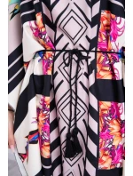 šaty s vázáním v béžové model 18748169 - K-Fashion šaty s vázáním v béžové model 18748169 - K-Fashion