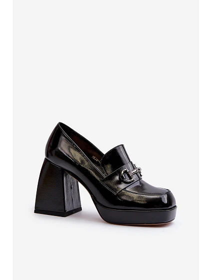 Lakované dámské polobotky na podpatku černé D&A model 21655795 - S.Barski