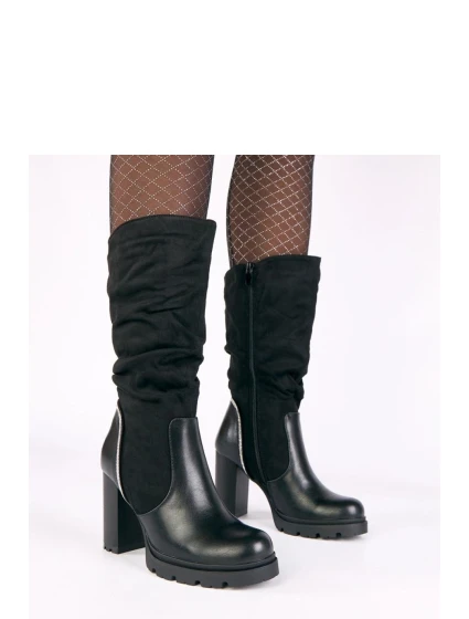 Kozačky na podpatku model 221654 Solea Kozačky na podpatku model 221654 Solea