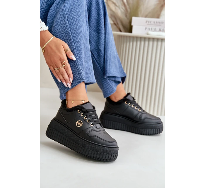 Sneakersy Sportovní Obuv Dámská Zateplená Na Masivní Podešvi Černé model 21668413 - Boto Sneakersy Sportovní Obuv Dámská Zateplená Na Masivní Podešvi Černé model 21668413 - Boto