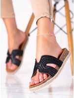 Stylové  nazouváky černé dámské bez podpatku