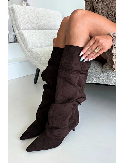Zmačkané kozačky Kitten Heel Slip-on semišové hnědé Lowen