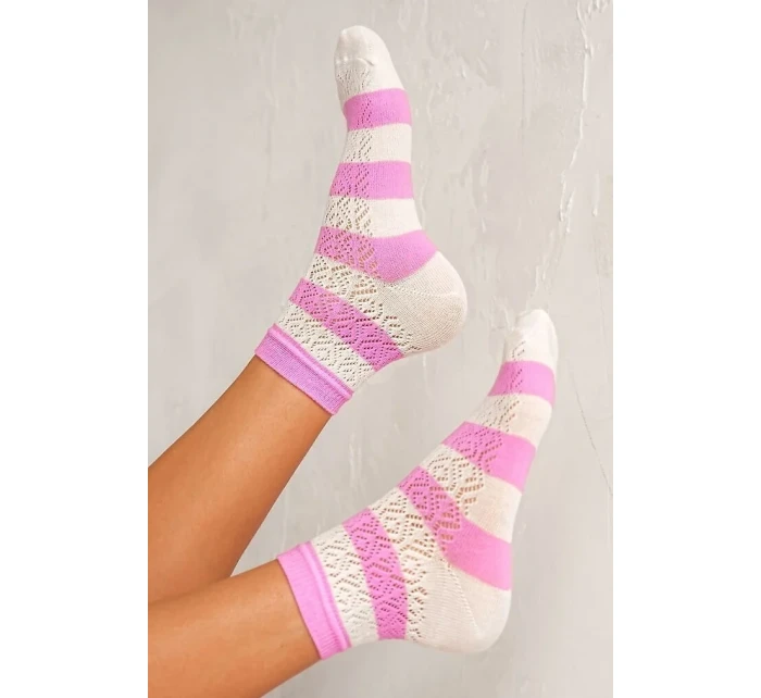 ponožky model 20901661 Pruhovaný vzor 3741 - Milena