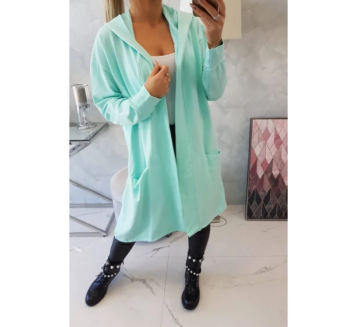 Mátová bunda s kapucí nadměrné velikosti