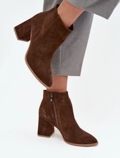 Kozačky z přírodního semiše s vysokým podpatkem vyhřívané hnědé Zazoo 3128