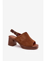 Kožené semišové sandály na podpatku Vinceza 39995 Camel